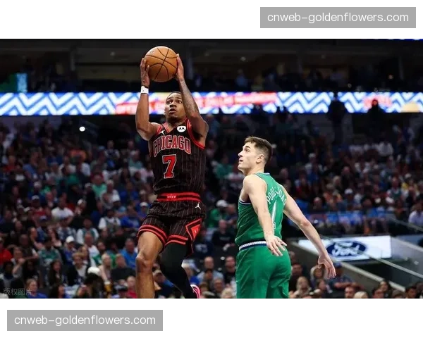 独行侠149-128大胜公牛，八人得分上双展现团队火力