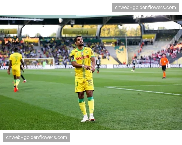 南特vs布雷斯特角球11-0悬殊对比，主队定位球优势明显